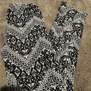 Black and White Geometric Women's Pants